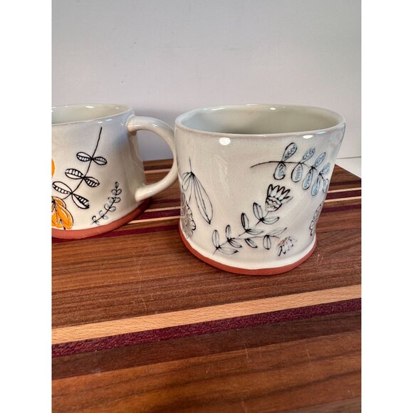 Set of 2 Ceramic Hand-drawnCoffee Mugs with Floral Butterfly Design from 180 Deg - Picture 4 of 11